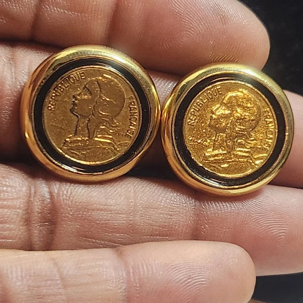Vintage French Coin Clip On Earrings Gold Tone Republique Francaise Round 1 Inch